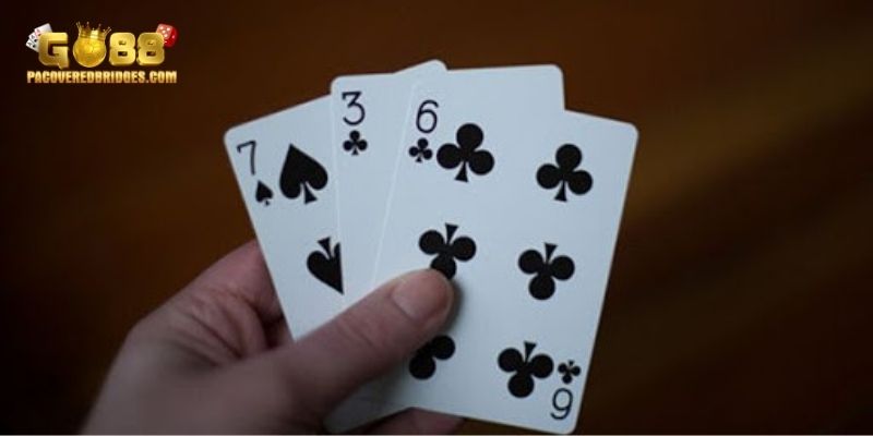 Học hỏi cao thủ cách chơi bài cào dễ thắng lớn
