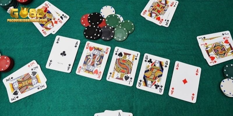 Tìm hiểu nhanh về game bài tá lả